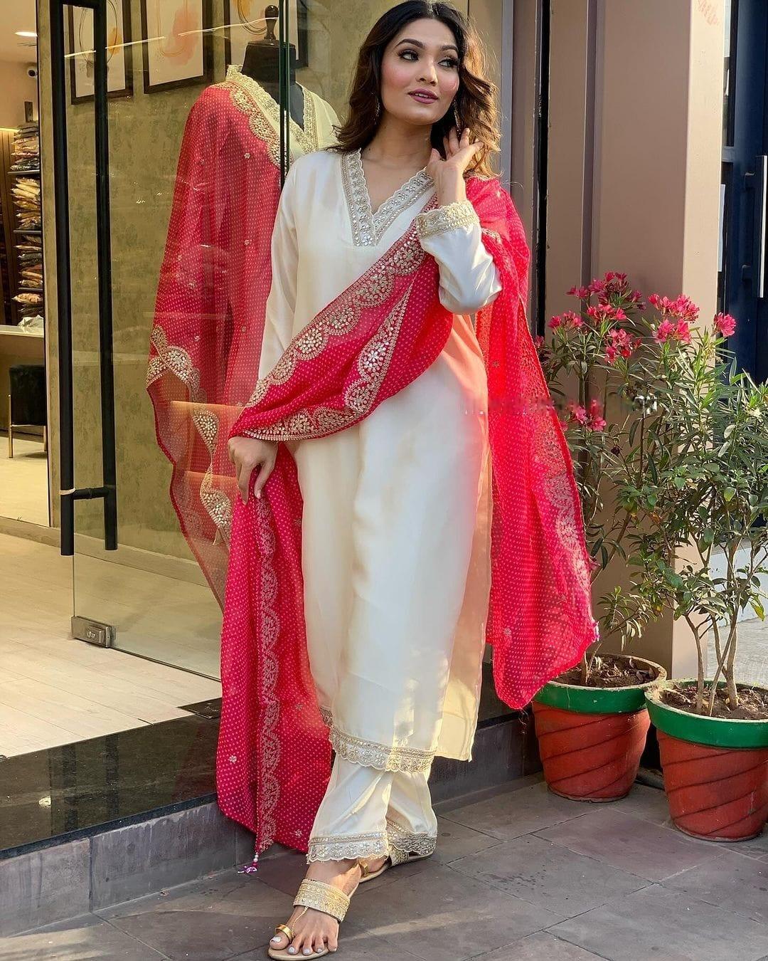 Off white suit with red dupatta hotsell