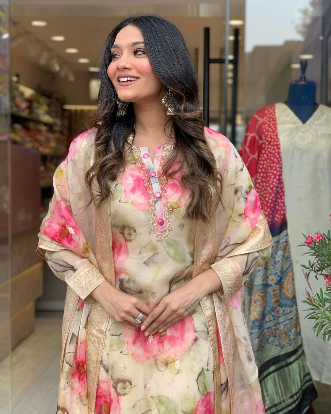 Embroidered Jacquard Suit Set with Dupatta