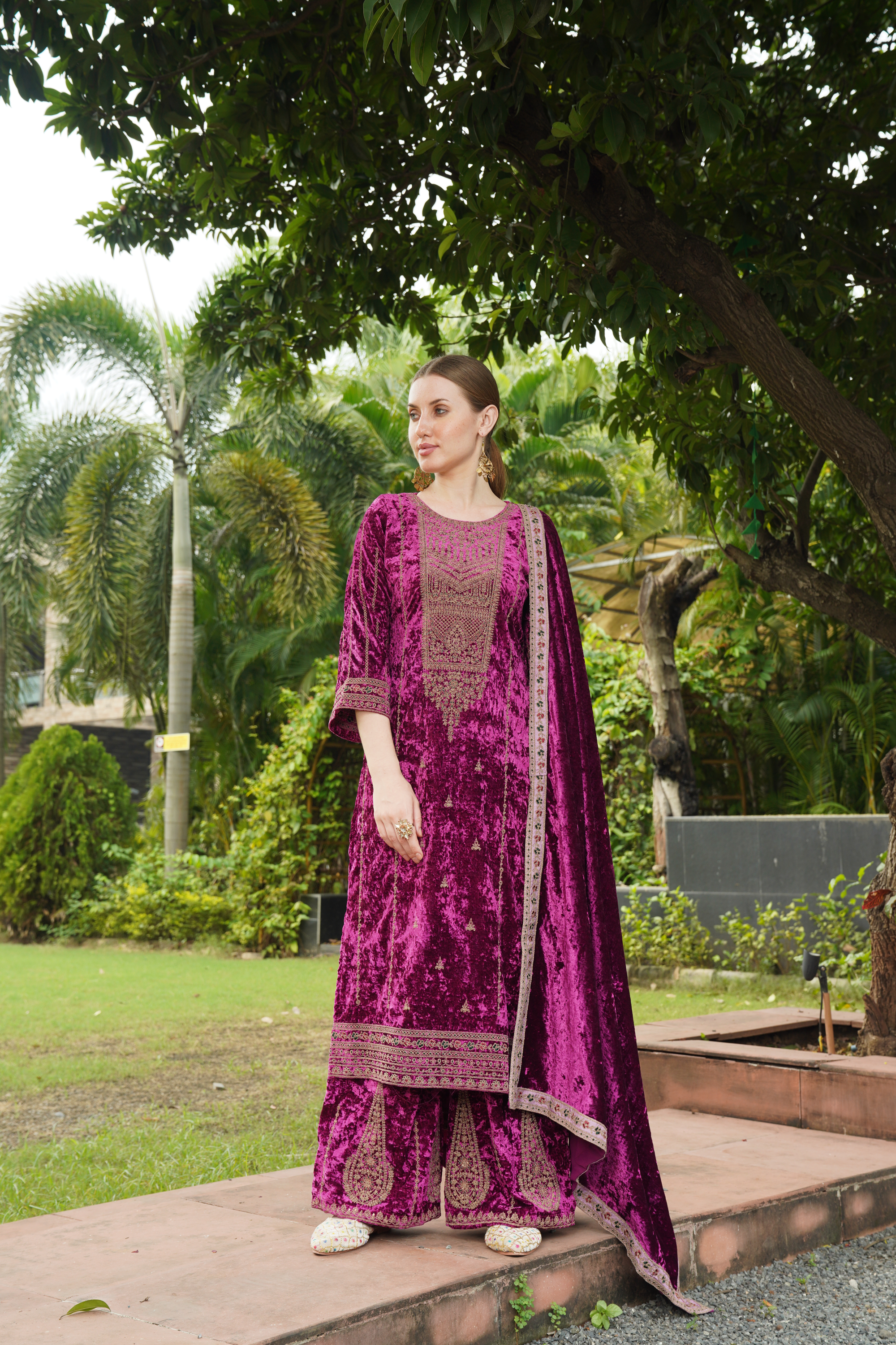 Bashful Pink Designer Velvet Pakistani Suit Set