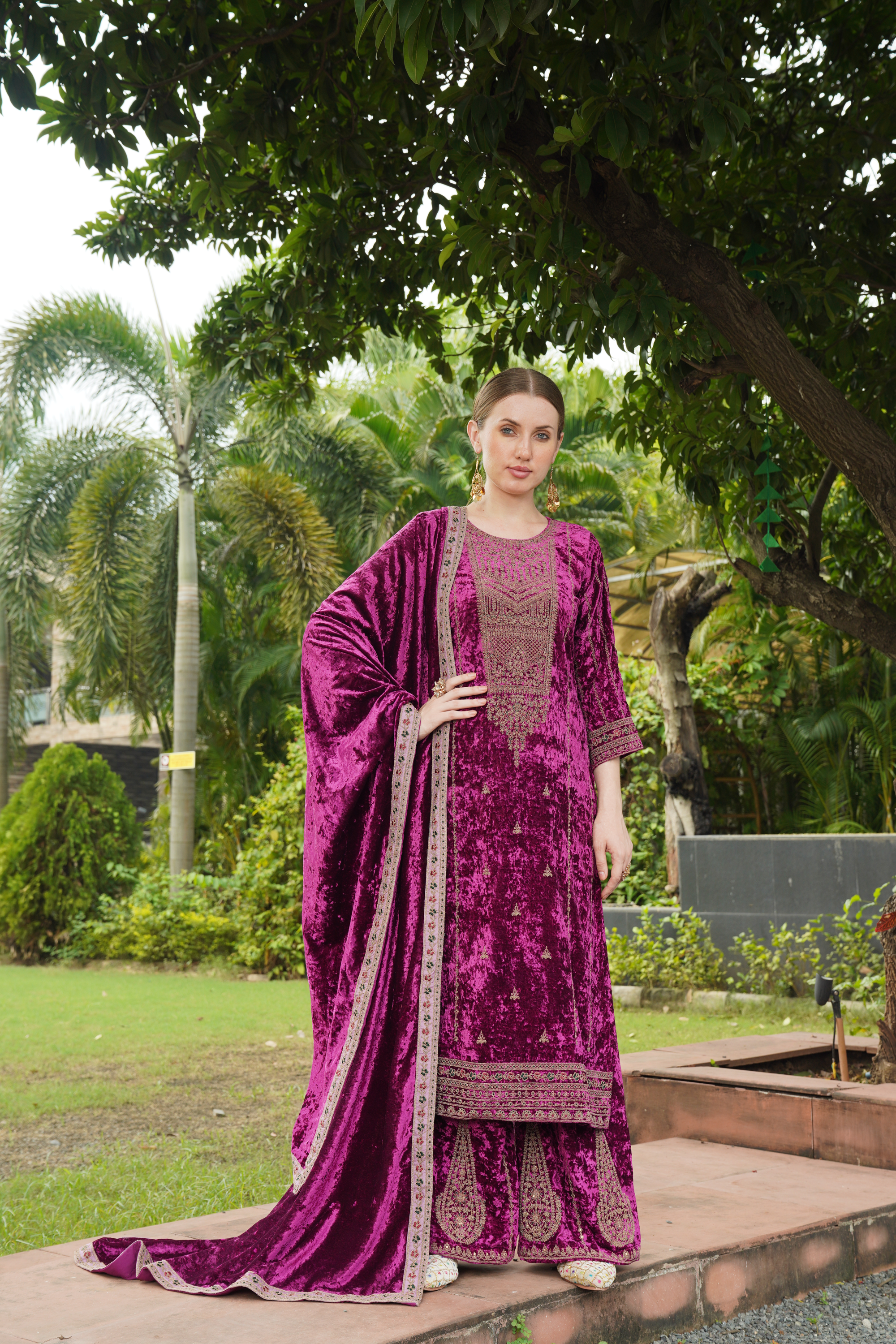 Bashful Pink Designer Velvet Pakistani Suit Set