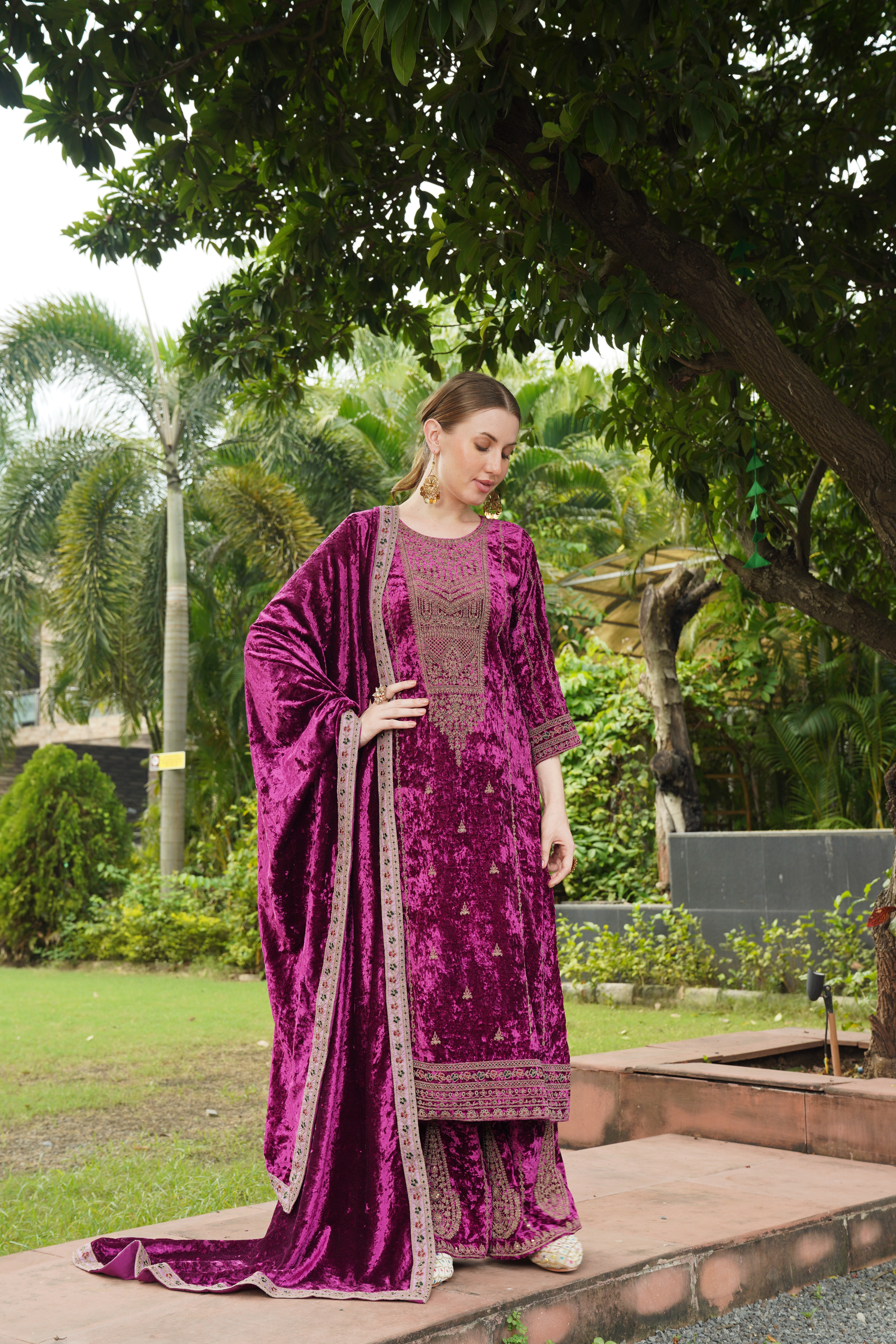 Bashful Pink Designer Velvet Pakistani Suit Set