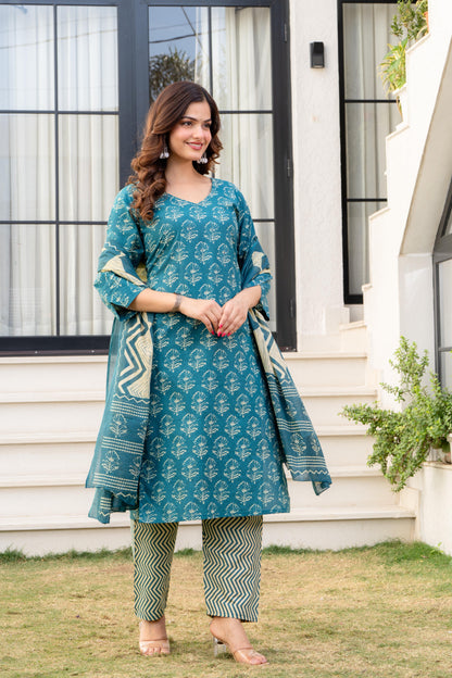 Deep Aqua Printed Cotton Kurta and Pant Set with Dupatta
