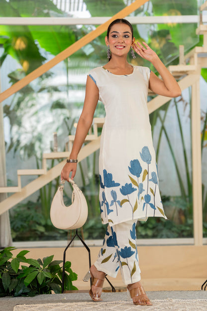 Off White Printed Cotton Flex Sleeveless Kurta and Pant Set