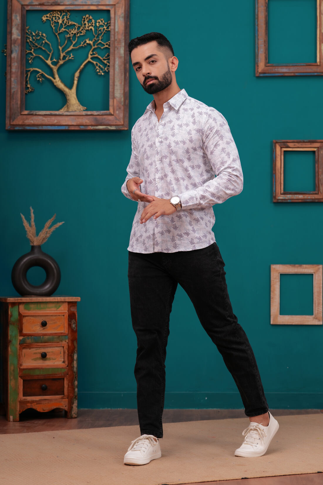 Classic Slim Fit Floral Printed Casual Shirt