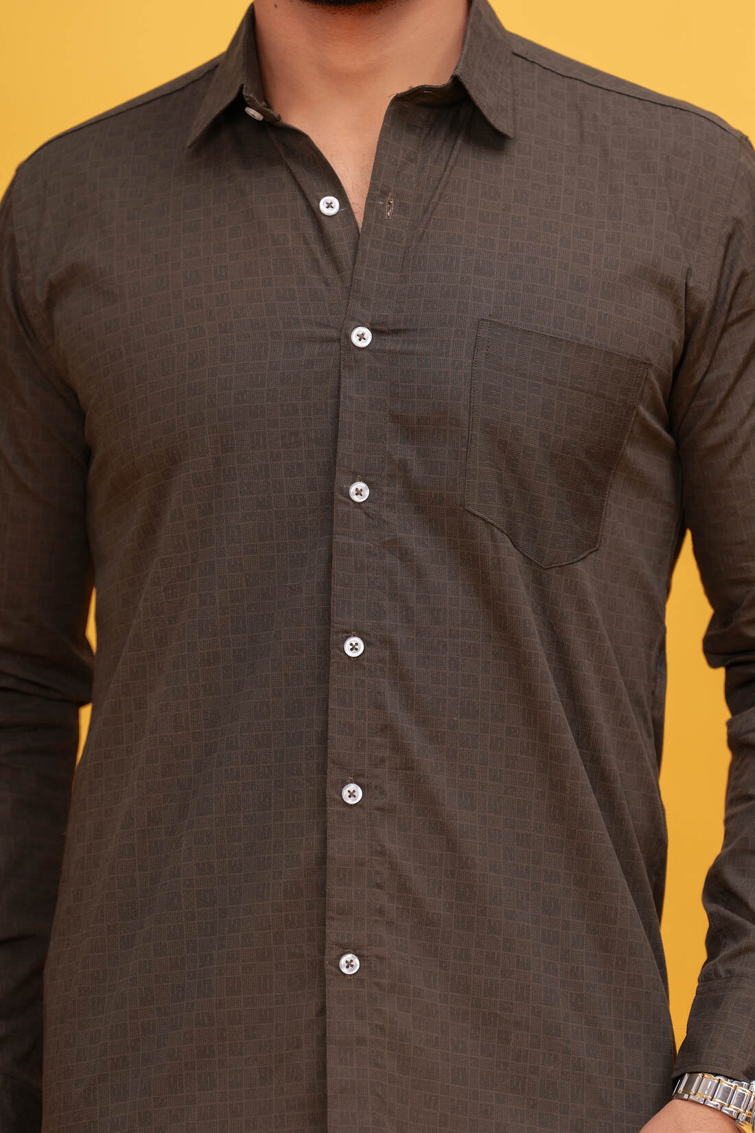 WOODY BROWN TEXTURED CASUAL SHIRT