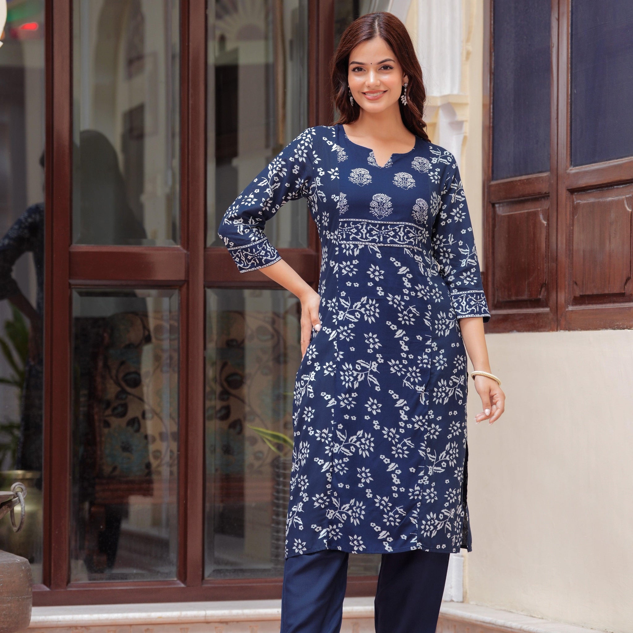 Ethnic Motifs Printed Rayon Kurta and Pant Set