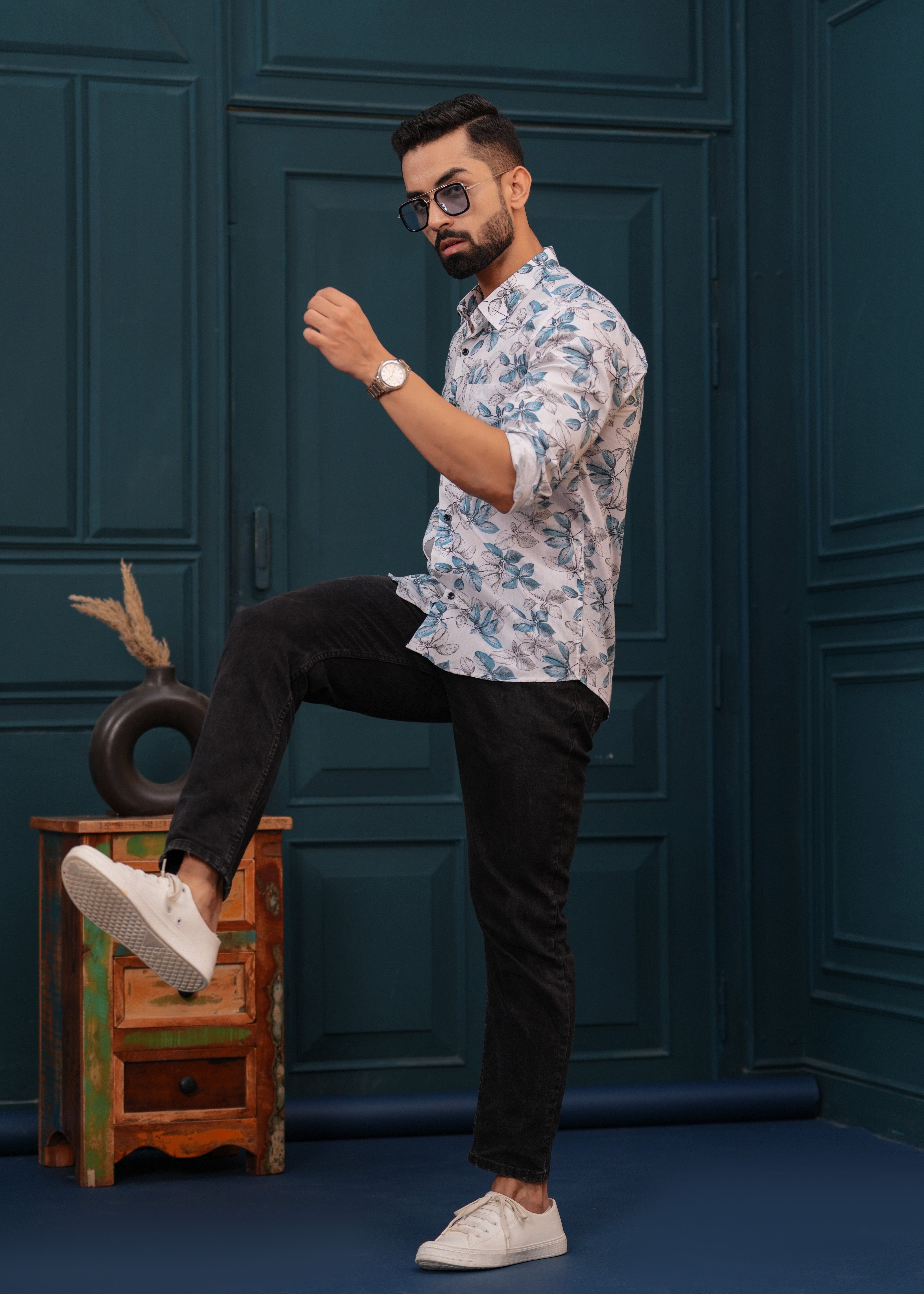 BLUE LEAF SHIRT