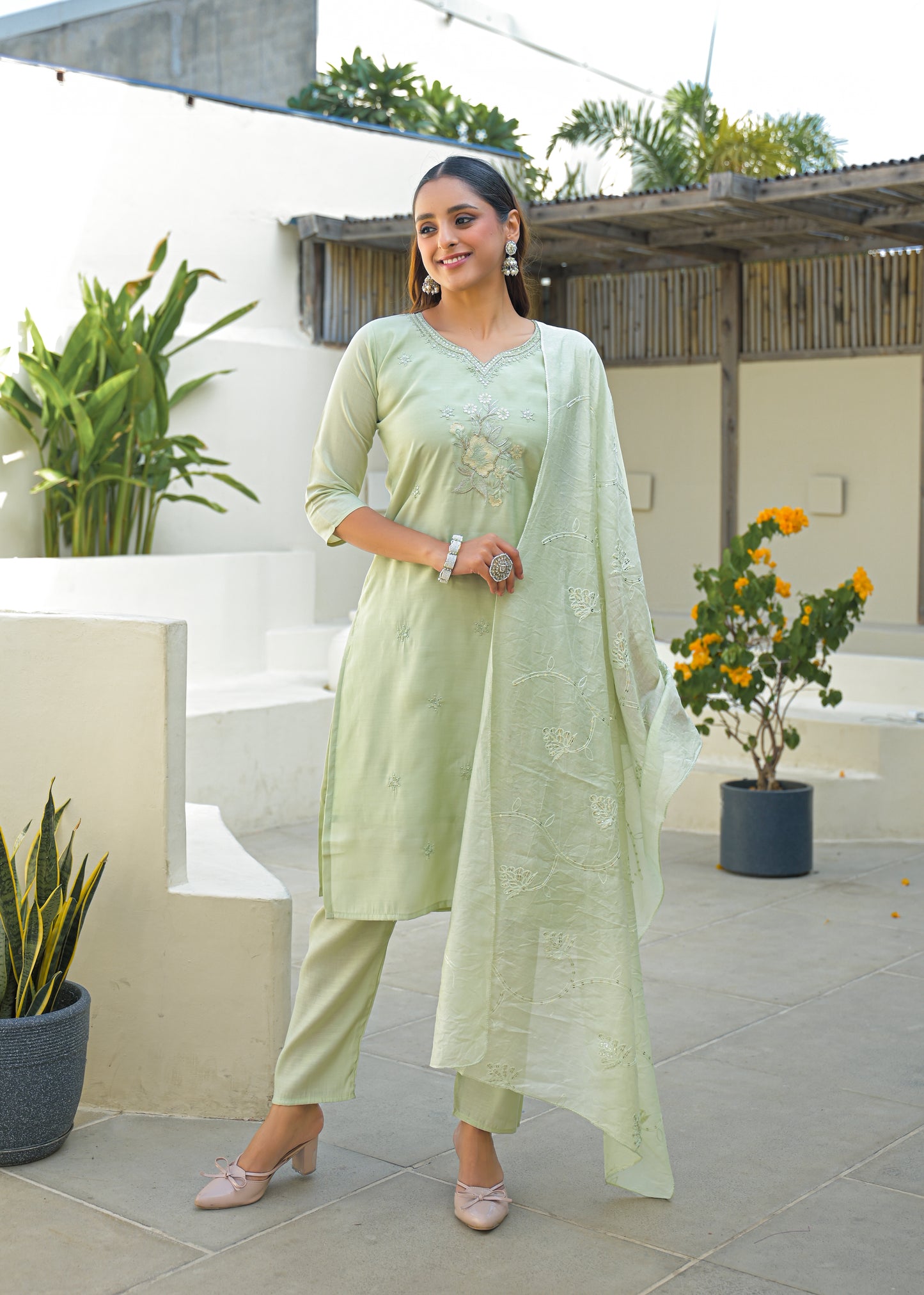 Pale Leaf Embroidered Roman Silk Kurta and Pant Set with Dupatta
