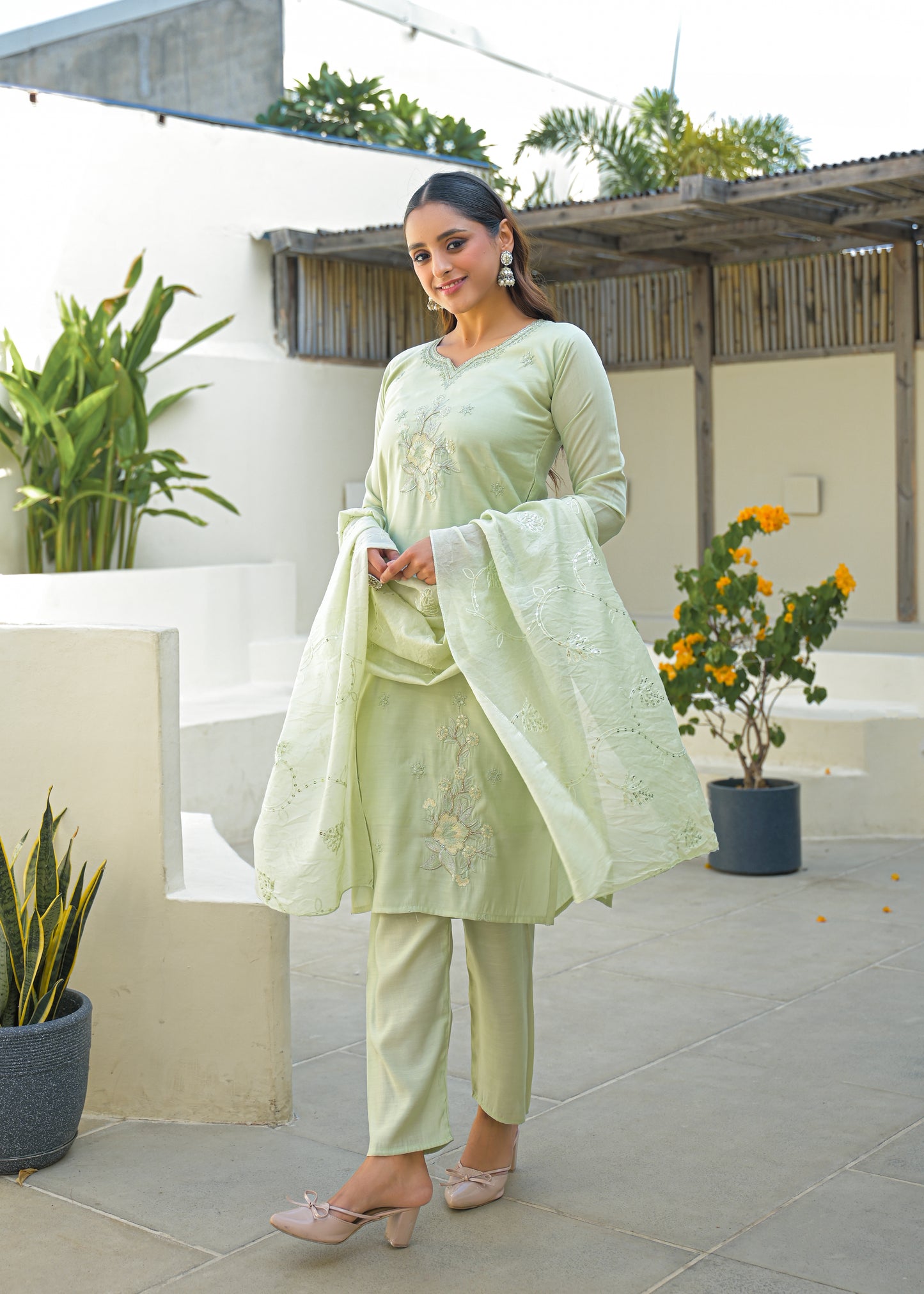 Pale Leaf Embroidered Roman Silk Kurta and Pant Set with Dupatta