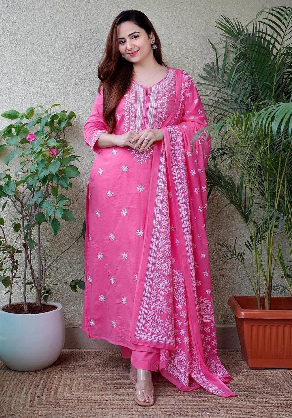 Magenta Embroidered Velvet Kurta with Dupatta Set main image 0