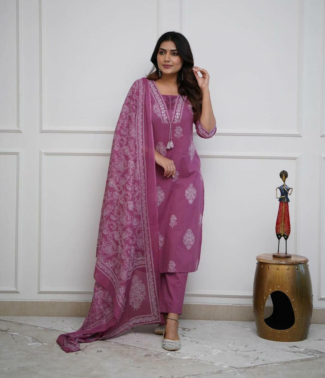 Light Plum Cotton Kurta and Pant Set with Mulmul Dupatta