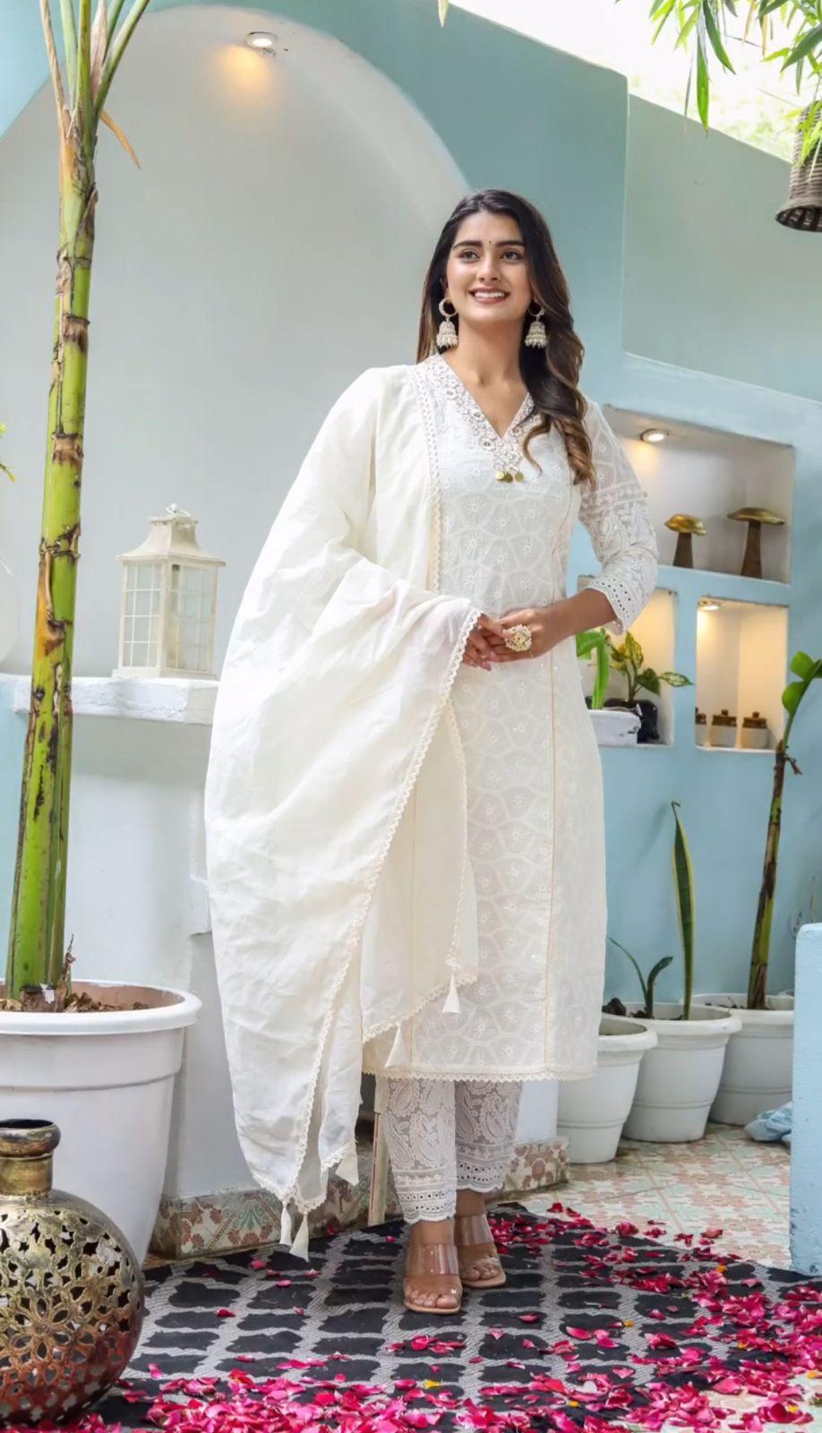 Off White Chikankari Kurta and Pant Set with Chanderi Dupatta