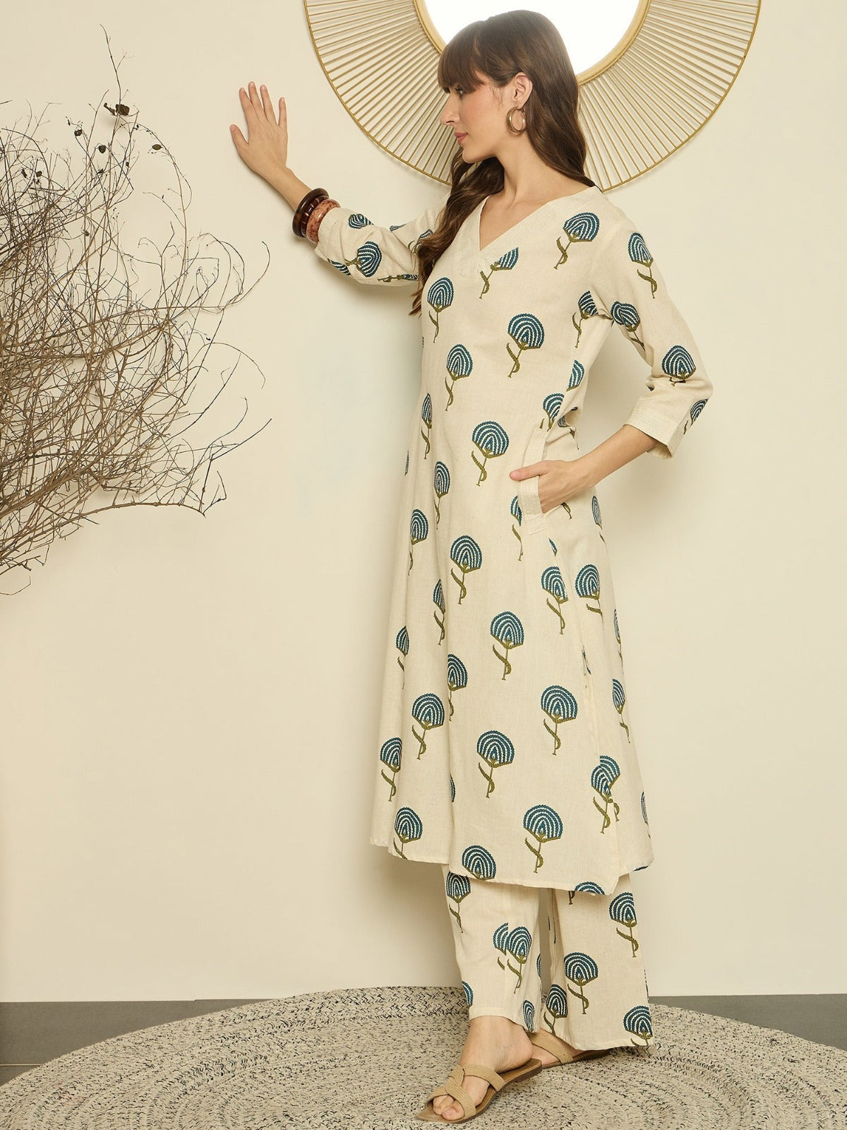 Off White Printed Cotton Flex Kurta and Pant Set