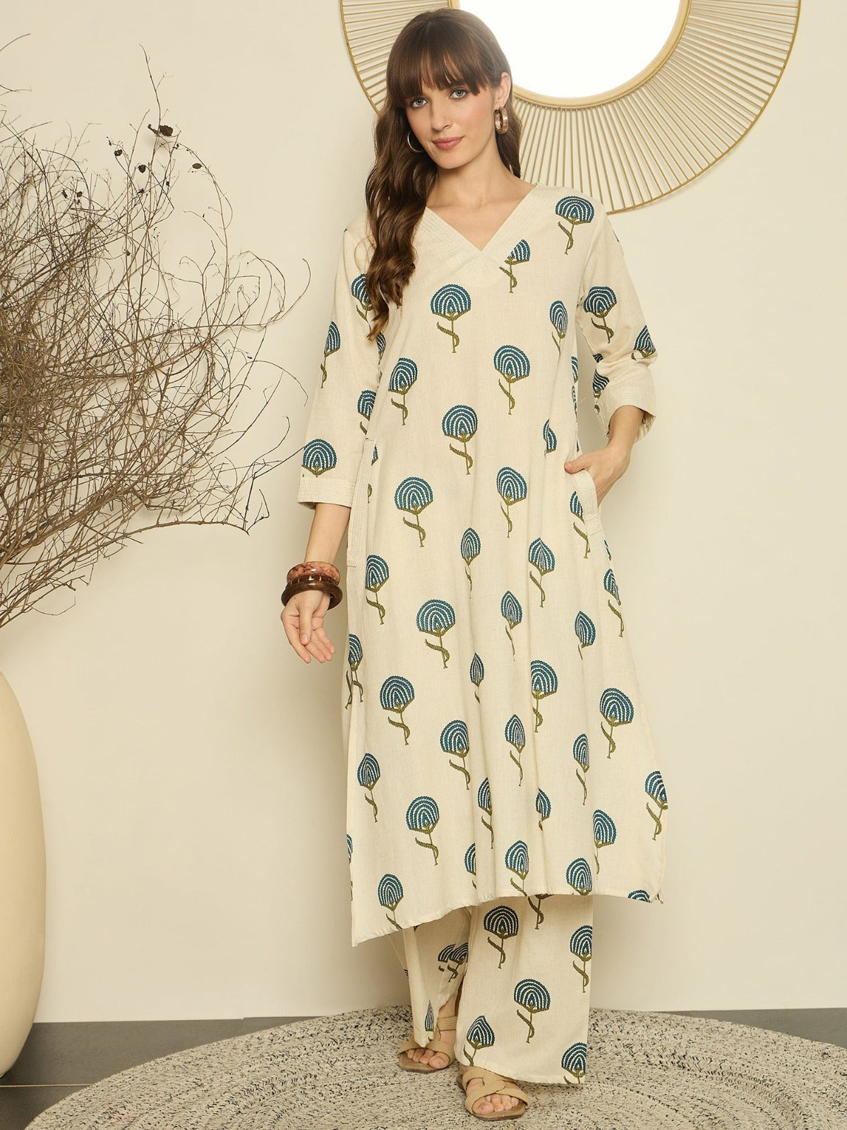Off White Printed Cotton Flex Kurta and Pant Set