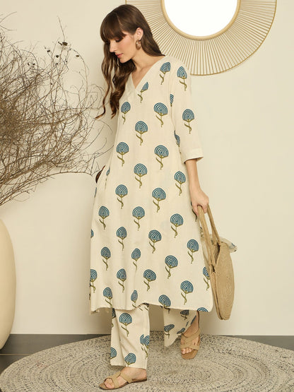 Off White Printed Cotton Flex Kurta and Pant Set