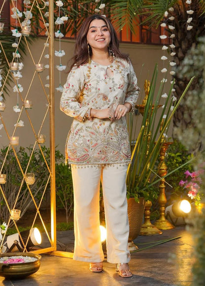 Cream Ethnic Motifs Embroidered Regular Thread Work Silk Crepe Kurti with Trousers