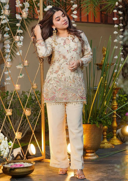 Cream Ethnic Motifs Embroidered Regular Thread Work Silk Crepe Kurti with Trousers