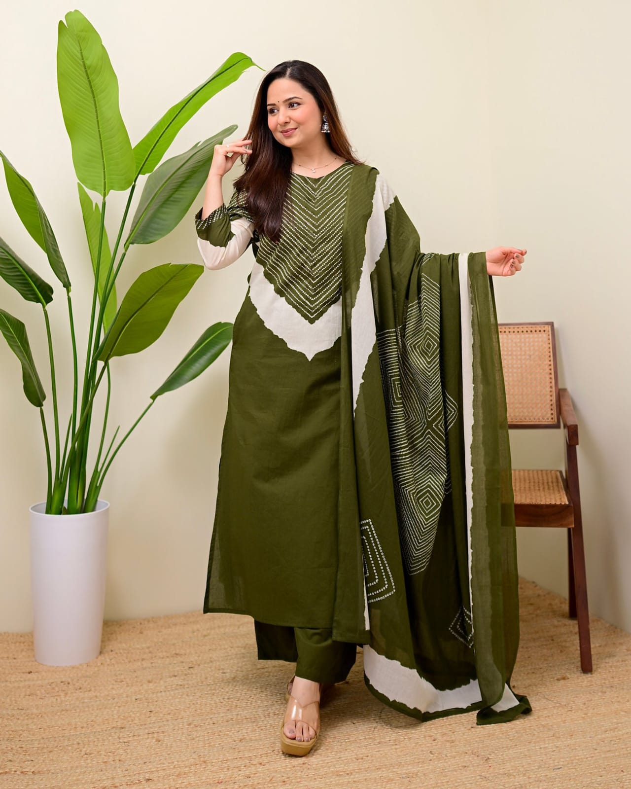 Green Mirror Work Cotton Kurta and Pant Set with Dupatta